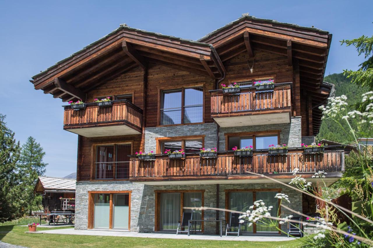 Ferienhaus Casa Luna Zermatt Bagian luar foto